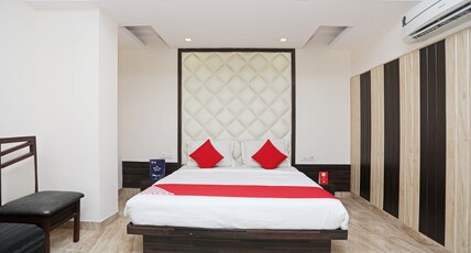 Hotel O Subhadra Residency Room Type - Deluxe