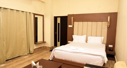 Hotel De Courtyard Room Type - MINI SUITE