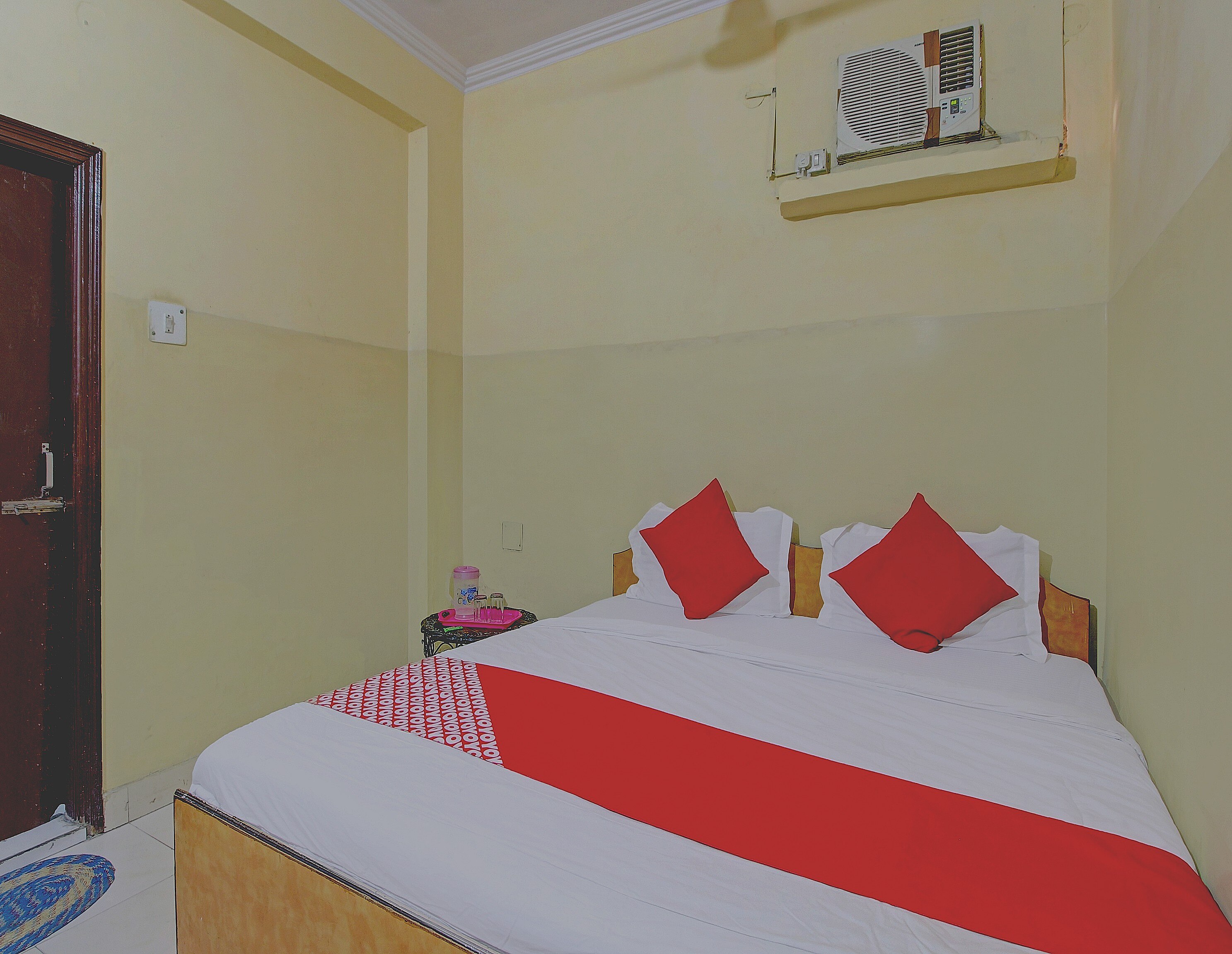 Hotel Maharani Residency - Tap to explore photos