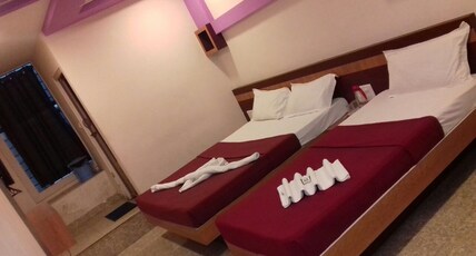 Hotel Royal Garden Lodge Room Type - DELUXE TRIPLE TOOM