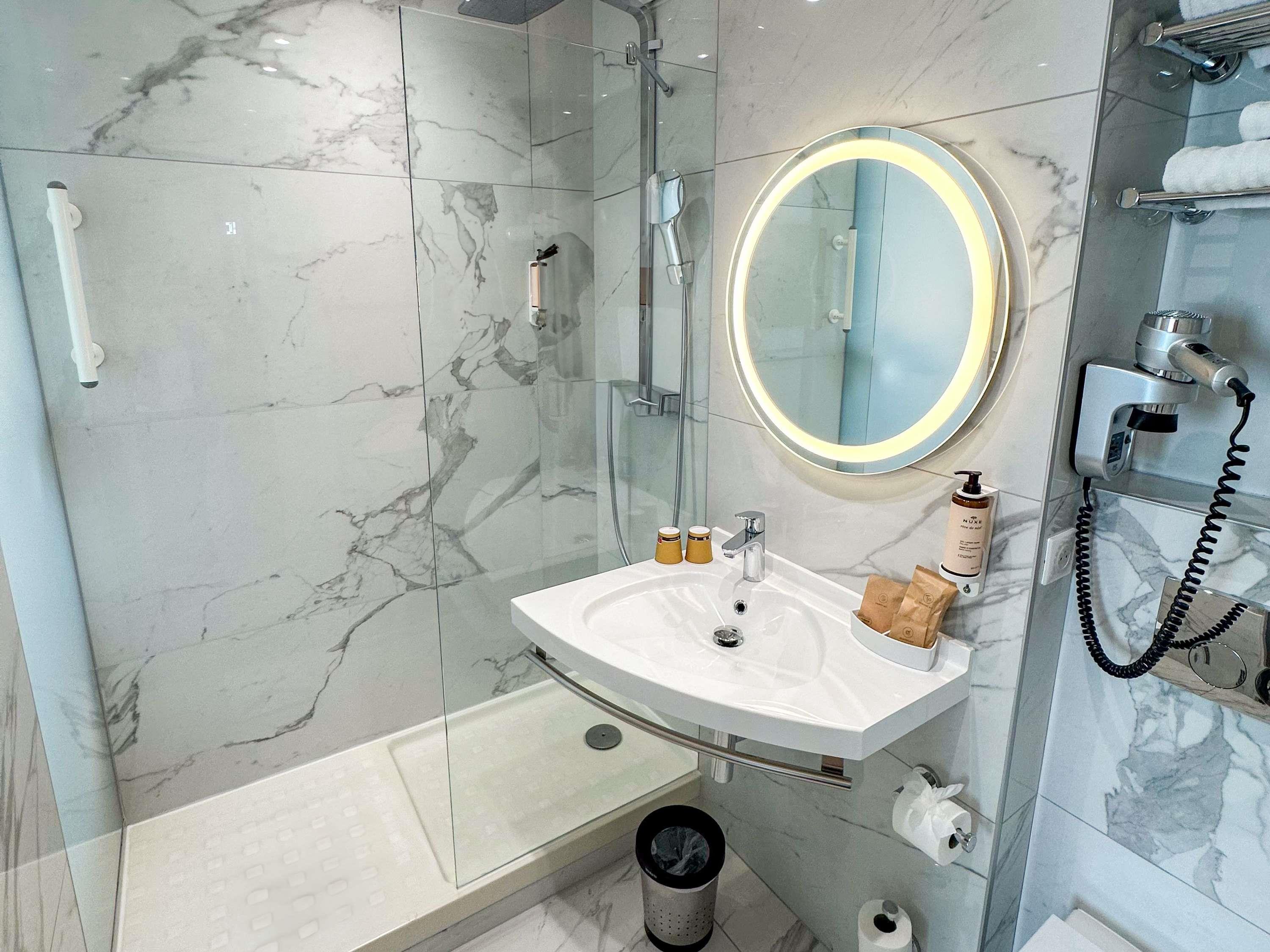Mercure Ajaccio Hotel - Tap to explore photos