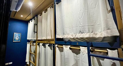 Whoopers Hostel Chiang mai | Harry Potter Themed Hostel Room Type - Bed in 8-Bed Mixed Dormitory Room