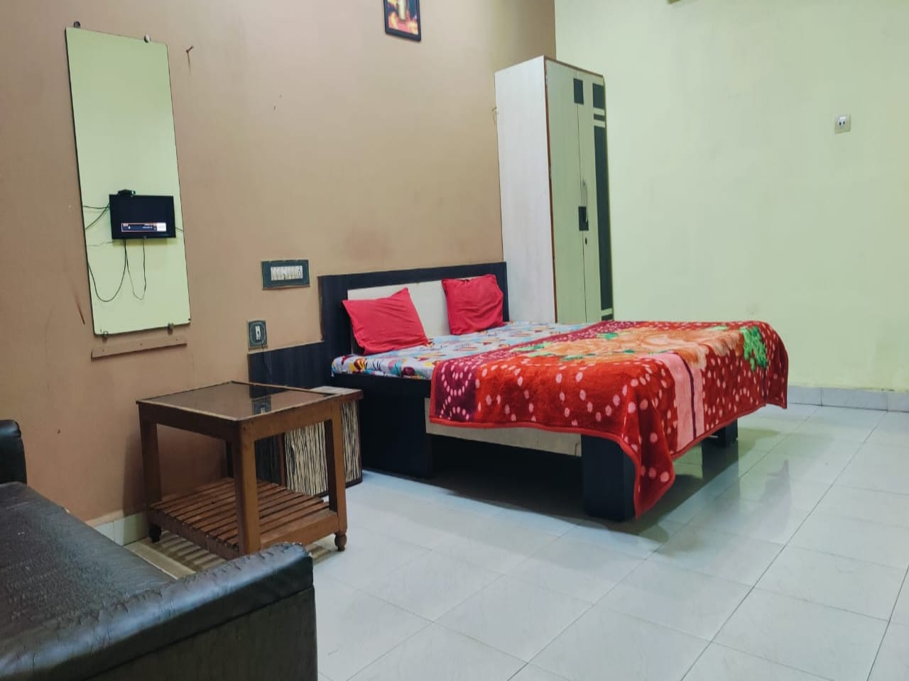 Hotel Annapurna Restaurant - Tap to explore photos