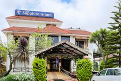 Hotel Sapphire Grand
