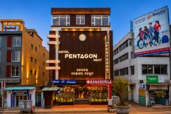 Hotel Pentagon Next Near Railway Station