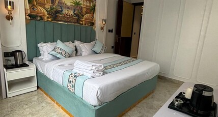 Hotel Arna Inn Room Type - Deluxe Room