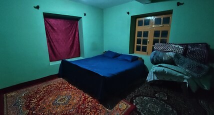 Manali stay Room Type - Bedroom 3