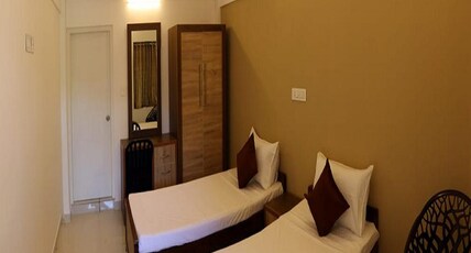 Kannur Residency Room Type - Non AC Double