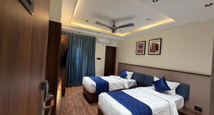 Hotel Elite Executive Lodging Room Type - Deluxe Room With Twin Bed