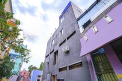 FabHotel Mara Residency