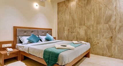 Hotel Swamini Room Type - Classic Room AC