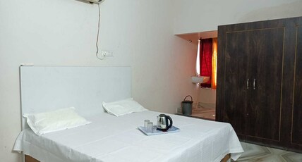 Spot ON Hotel Ayush Room Type - Classic