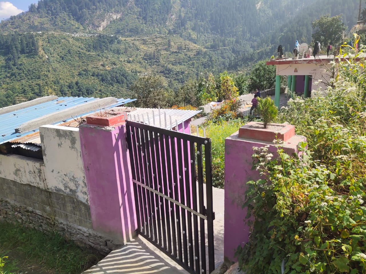 Villotale | Rooms at Karchi KP - Tap to explore photos