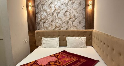 Hotel Amritam Inn Room Type - Deluxe AC Room