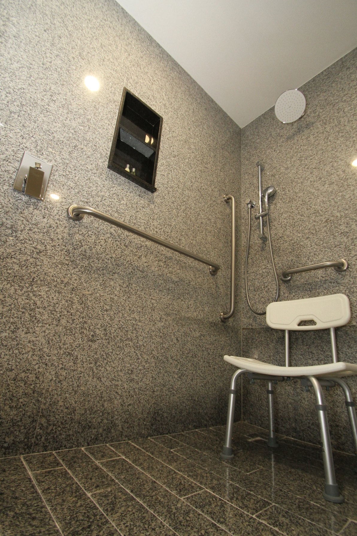 Hampton by Hilton Aguascalientes Downtown - Tap to explore photos