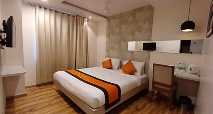 Hotel VIVANA Room Type - Deluxe Room