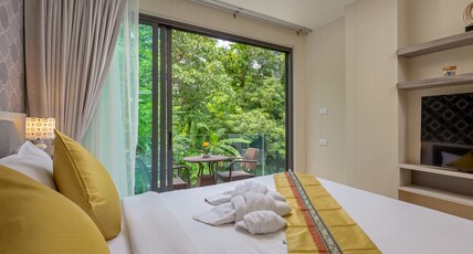 Splendid Sea View Resort Room Type - Deluxe Mountain View Splendid Sea View Resort Room Type - Deluxe Mountain View