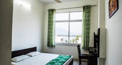Hotel Shivam Room Type - Standard Non Ac Double Bed Room