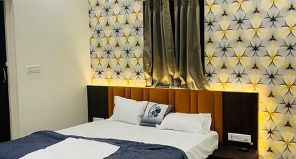 Kashidham Luxury Guest House Room Type - deluxe luxury room