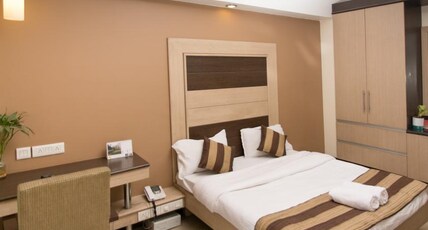 Pacific Inn Huda City Centre Room Type - Standard Room City View
