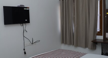 METRO LODGE Room Type - Standard Non Ac