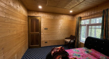 THE MARKHOR LODGE Room Type - Bedroom 1