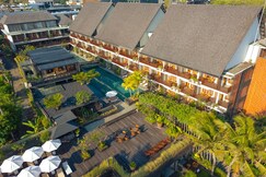 Swarga Suites Bali Berawa, Marclan Collection