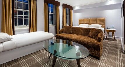 Radisson Blu Hotel, London Bond Street Room Type - Family Room