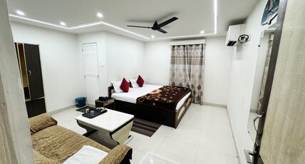 MEGA PALACE Room Type - Mega Deluxe Rooms