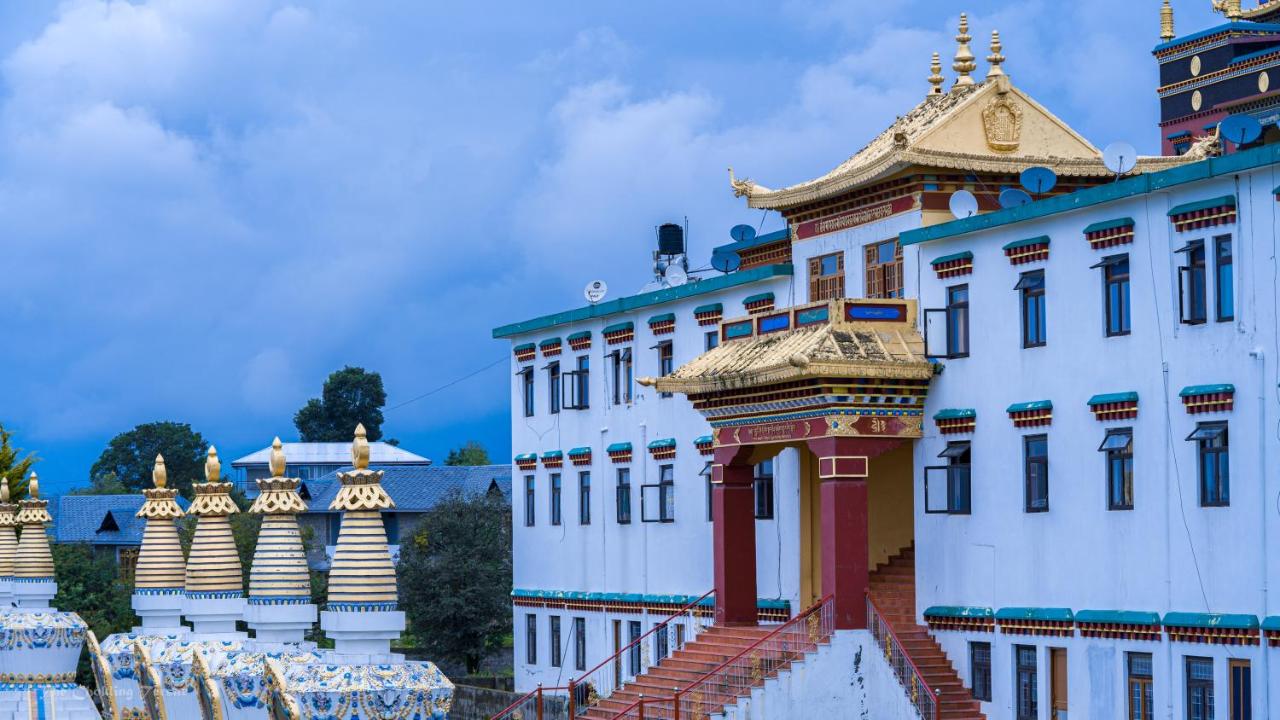 Chokling ArtHouse - The Treasure of Himalayas - Tap to explore photos