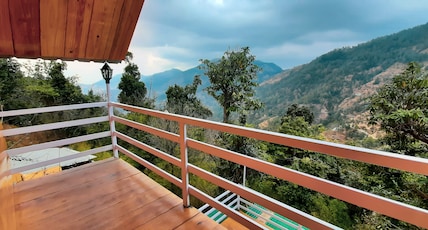 Chiraiyya Cottage Pangot Room Type - Family Duplex Cottage Mountain View with Private Balcony Chiraiyya Cottage Pangot Room Type - Family Duplex Cottage Mountain View with Private Balcony