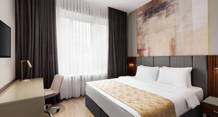 Tbilisi Chambers, Trademark Collection by Wyndham Room Type - Standard Chamber King, Non-Smoking