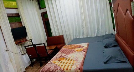 Hotel Skylark Amritsar Room Type - Luxury King Bed Room