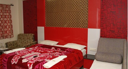 Hotel Sarkar Palace Room Type - Super Deluxe Room