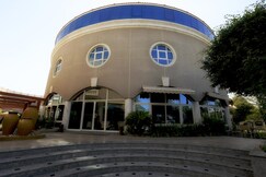 Sharjah Premiere Hotel & Resort