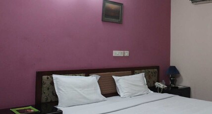 KALLADA HOTELS AND RESORTS Room Type - STANDARD NON AC (Couples less than 21 years of age are not allowed )