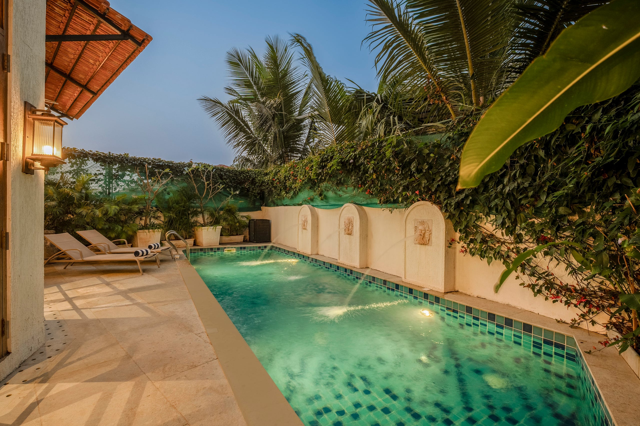 Lindsay Manor Casa Malaga Pool Designer Villa - Tap to explore photos