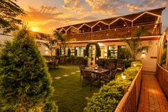 Hotel Happy Forest Inn