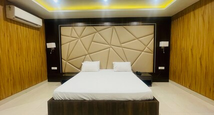 Northern Hotel Room Type - Deluxe Room