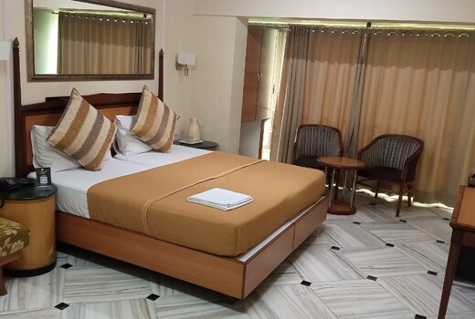 Royal Park Hotel Dockyard
