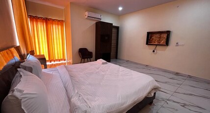 HOTEL PALM TREE Room Type - Super Deluxe