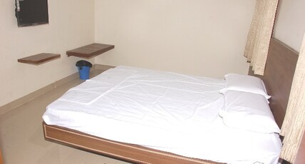 KPR Residency Room Type - Deluxe Non Ac Room