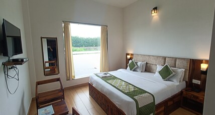 HOTEL DREAM ORCHID Room Type - Super Deluxe Room