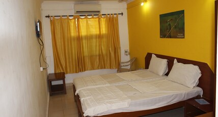 Poonam Resort Room Type - AC standard room