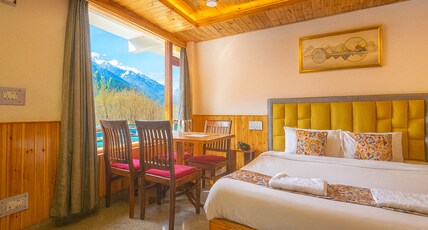 Hotel Old Manali by Himalayan Hotels Room Type - Family Value Room with Balcony