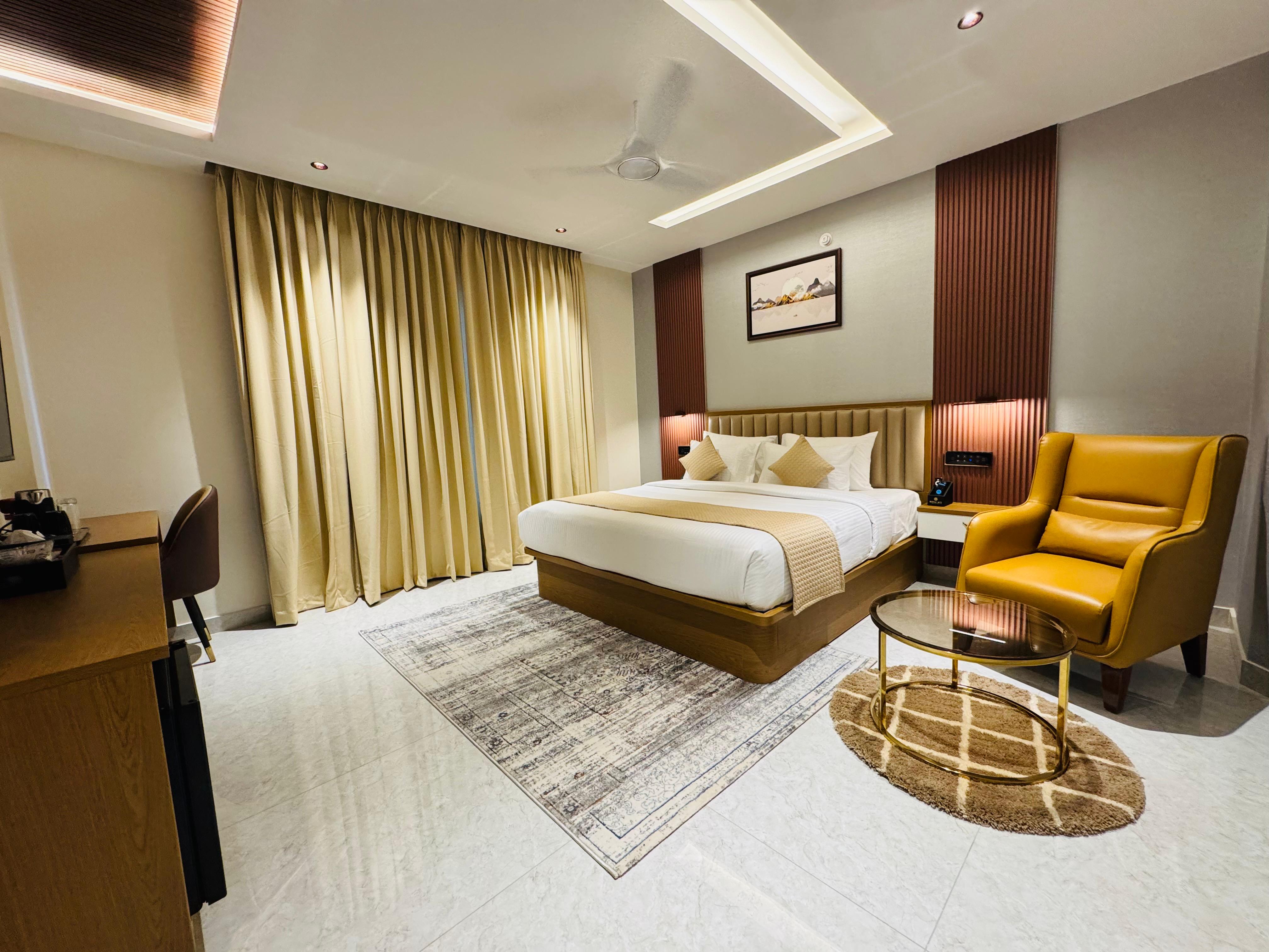 ROYAL ACE BOUTIQUE HOTEL - BHARTIYA CITY - Tap to explore photos