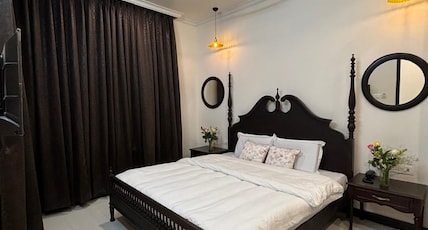 Hotel Shiv Ashray 1minutes walk to Kashi Vishwanath Temple Room Type - Deluxe Room