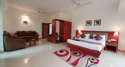 Phoenix Hotel, Pune Room Type - Premium Room