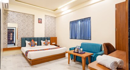 FabHotel Sunrise Comforts Room Type - Deluxe Room