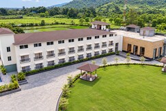 Estrella The Resort